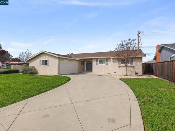 1515 Thornwood Dr, Concord CA 94521