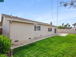 1515 Thornwood Dr, Concord CA 94521