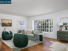 1040 Park Hills Rd, Berkeley CA 94708