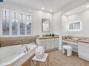 7560 Prestwick Ct, Gilroy CA 95020