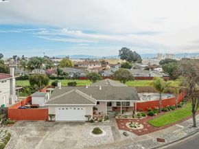 6364 Honeysuckle Dr, Newark CA 94560