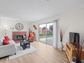 6364 Honeysuckle Dr, Newark CA 94560