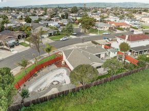 6364 Honeysuckle Dr, Newark CA 94560