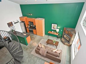 675 8Th Street 15, Oakland CA 94607