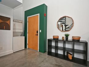 675 8Th Street 15, Oakland CA 94607