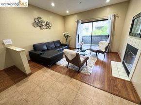 1256 Stanhope Ln 254, Hayward CA 94545