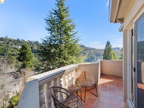 6839 Sherwick Dr, Berkeley CA 94705