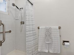 7800 Woodren Ct, Dublin CA 94568