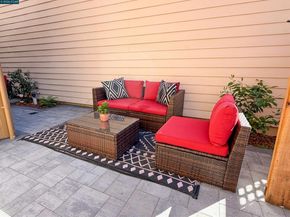 3198 S Front St, Hercules CA 94547