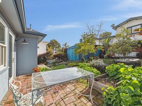 1066 Bayview Ave, Oakland CA 94610