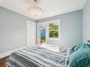 1066 Bayview Ave, Oakland CA 94610