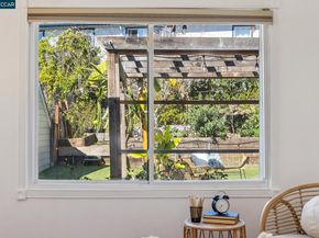 4037 Rusting Ave, Oakland CA 94605