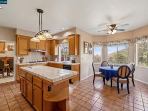 105 Crow Pl, Clayton CA 94517