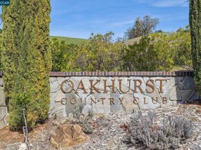 105 Crow Pl, Clayton CA 94517