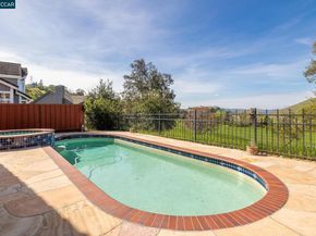 105 Crow Pl, Clayton CA 94517