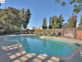 38908 Cherry Glen Cmn, Fremont CA 94536
