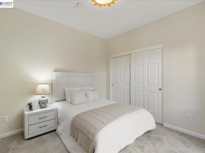 38393 Amaryllis Pl, Newark CA 94560