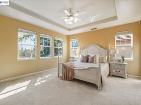 38393 Amaryllis Pl, Newark CA 94560