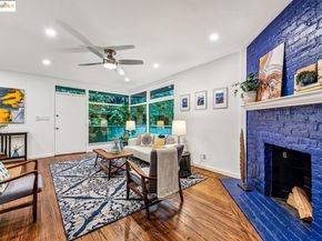 2704 Le Conte AVE 4, Berkeley CA 94709