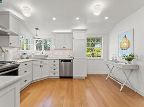 5450 Ascot Drive, Oakland CA 94611