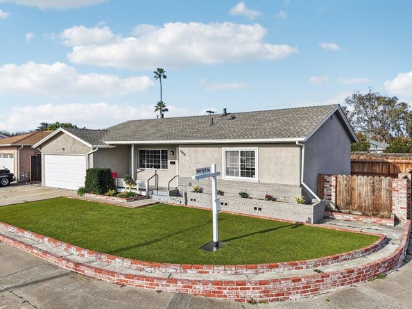 7865 Tamarack Dr, Dublin CA 94568
