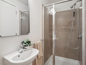 4067 Shafter Ave, Oakland CA 94609