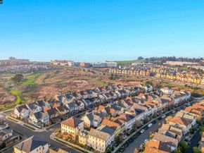 2069 Lewis St, Hercules CA 94547