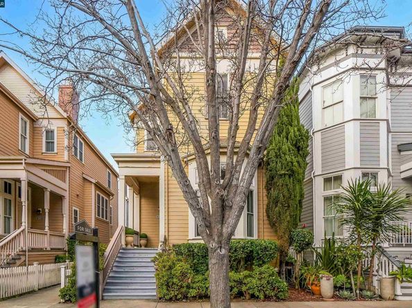 2069 Lewis St, Hercules CA 94547