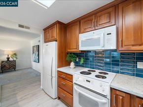 1732 Oakmont Dr 9, Walnut Creek CA 94595