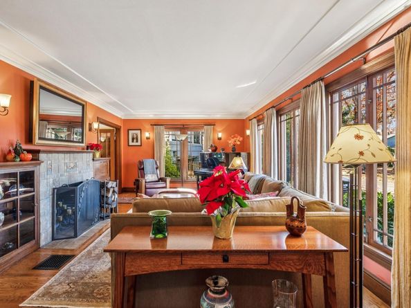 1416 Versailles Ave, Alameda CA 94501