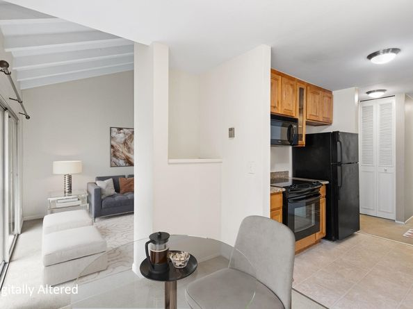 2562 Walnut Blvd 68, Walnut Creek CA 94596