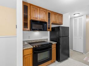 2562 Walnut Blvd 68, Walnut Creek CA 94596