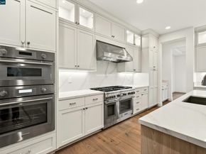 100 Tobiano Court, Danville CA 94506