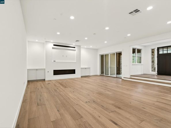 100 Tobiano Court, Danville CA 94506