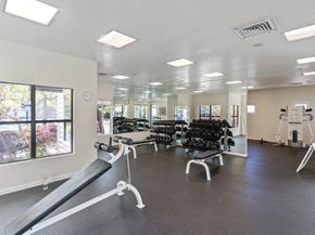 79 Lakeshore Ct, Richmond CA 94804