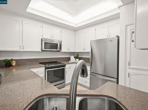 57 Danville Oak Pl, Danville CA 94526