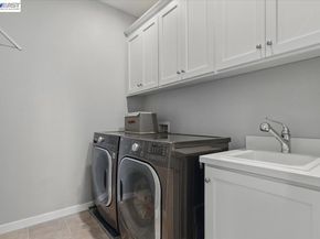 36188 Fig Tree Lane, Newark CA 94560