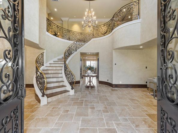 1889 Via Di Salerno, Pleasanton CA 94566