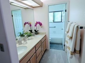 21103 Gary Dr 304D, Hayward CA 94546