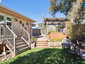 682 Jennie Ct, Lafayette CA 94549