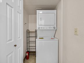 21117 Gary Dr 217, Hayward CA 94546