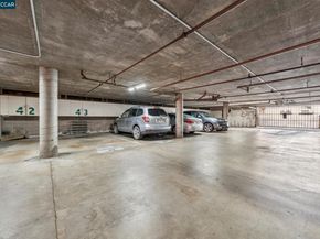 360 Vernon St 304, Oakland CA 94610