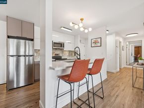 360 Vernon St 304, Oakland CA 94610