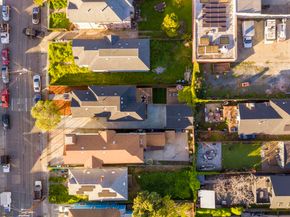 3322 Chestnut St, Oakland CA 94608