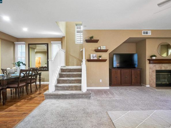 2165 Railroad Ave, Hercules CA 94547