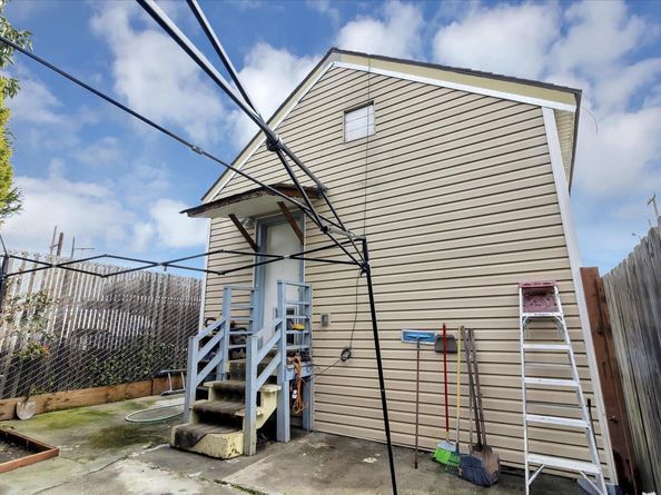 917 26Th Ave, Oakland CA 94601