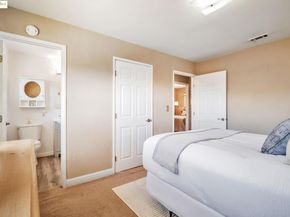581 Fairway Street, Hayward CA 94544
