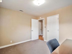 581 Fairway Street, Hayward CA 94544