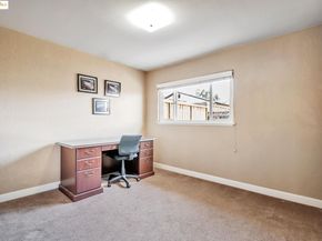581 Fairway Street, Hayward CA 94544