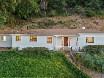85 La Encinal